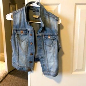 Sleeveless jean jacket vest